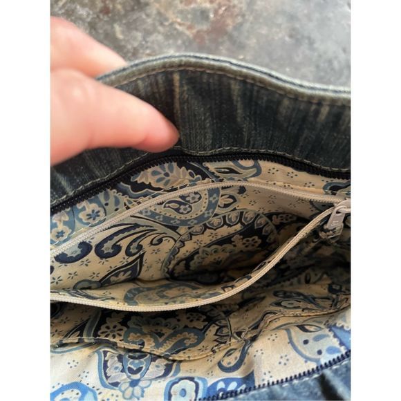 Vera Bradley Blue Quilted Shoulder Bag - Picture 7 of 7